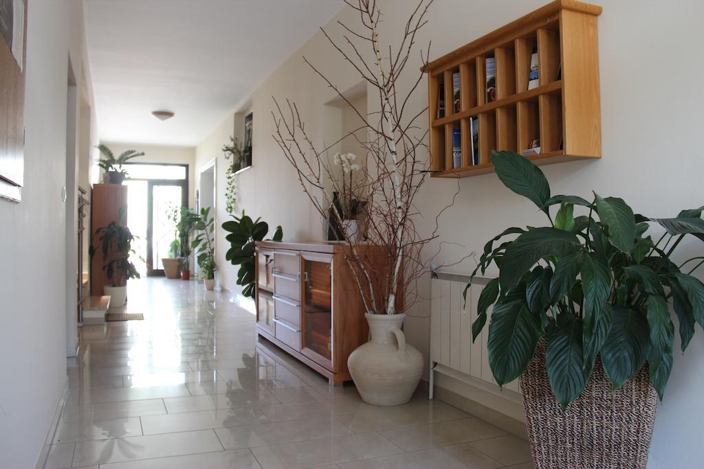 Bed and Breakfast Haus Renée Podersdorf am See Exterior foto